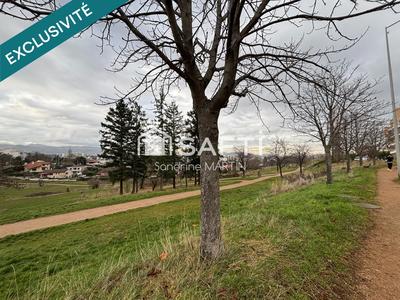 Appartement - 83 m² - 4 pièces