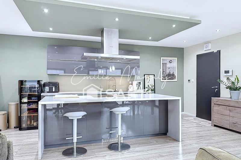 Maison - 106 m² - 4 pièces