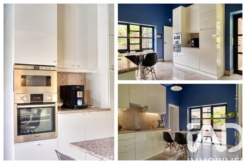 Maison - 350 m² - 10 pièces