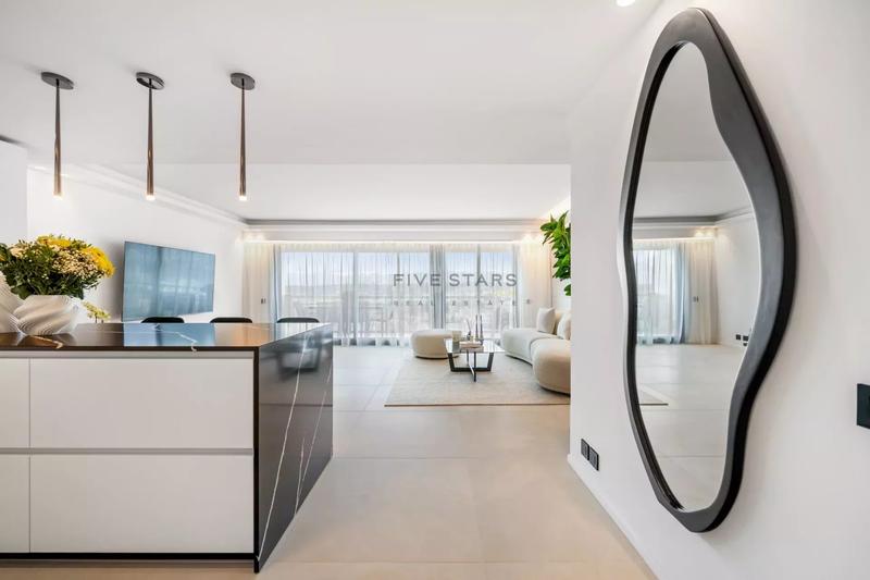 Appartement - 83 m² - 3 pièces