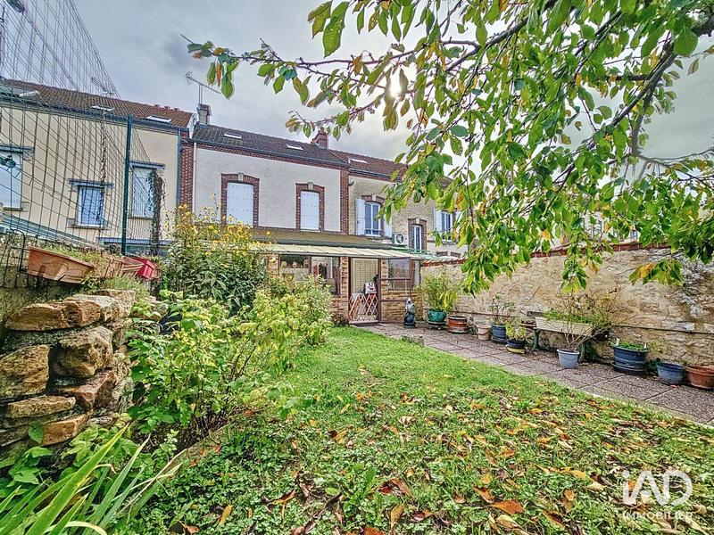 Maison - 143 m² - 7 pièces