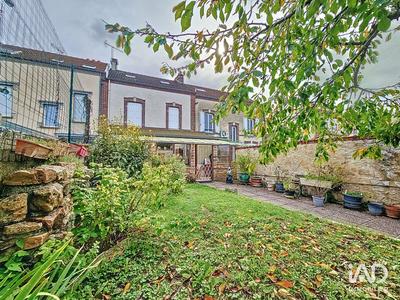 Maison - 143 m² - 7 pièces