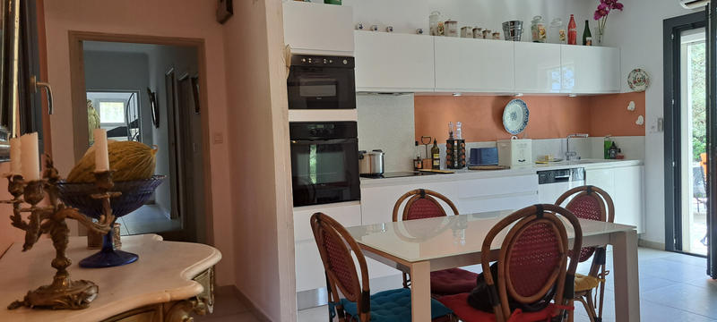 Maison - 180 m² - 6 pièces