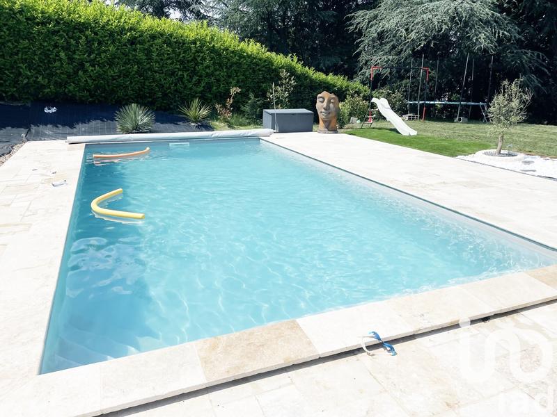 Maison - 191 m² - 6 pièces