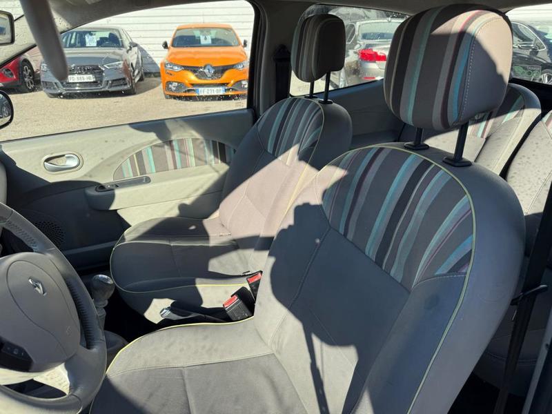 Renault Twingo II 1.2 Lev 16v 75ch Privilège eco²