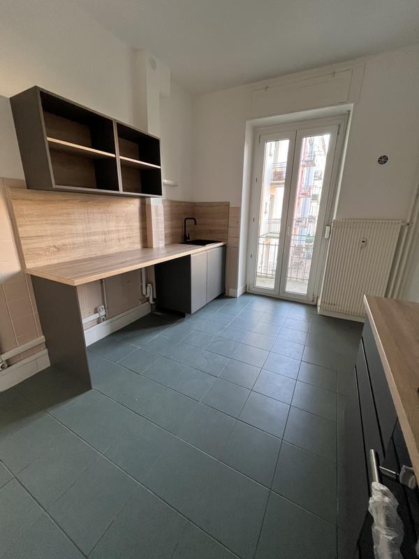 Appartement - 93 m² - 4 pièces