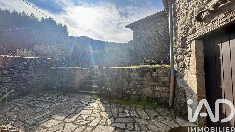 Maison - 155 m² - 5 pièces