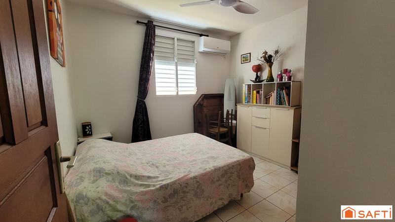 Maison - 180 m² - 7 pièces