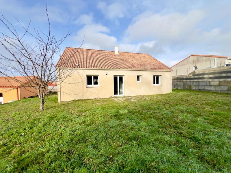 Maison - 83 m² - 4 pièces
