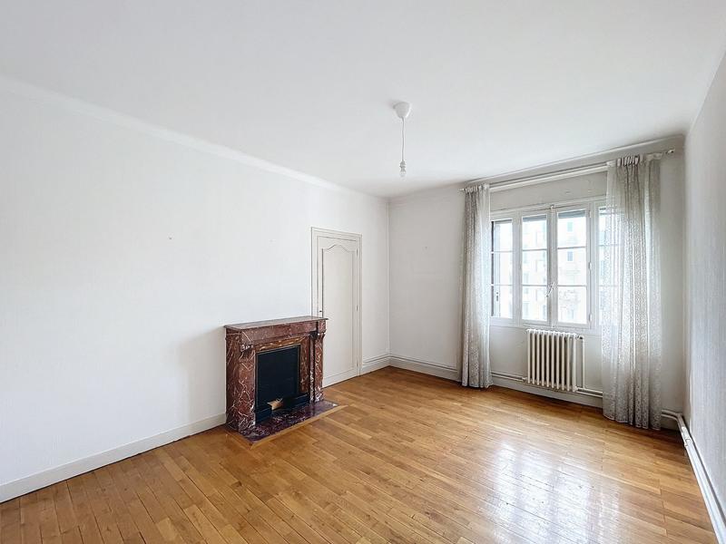 Appartement - 122 m² - 4 pièces