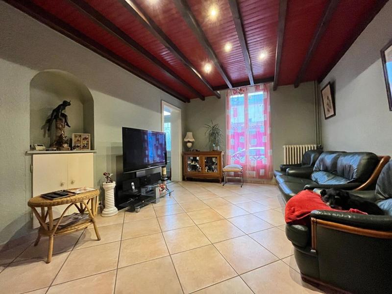 Maison - 185 m² - 7 pièces