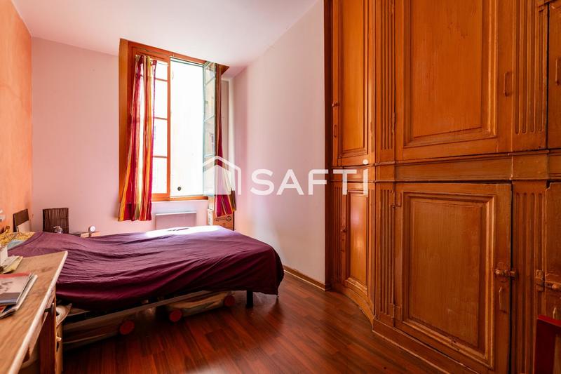 Appartement - 80 m² - 4 pièces