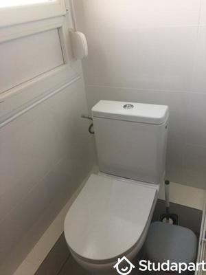 Chambre - 9 m² - 1 pièce