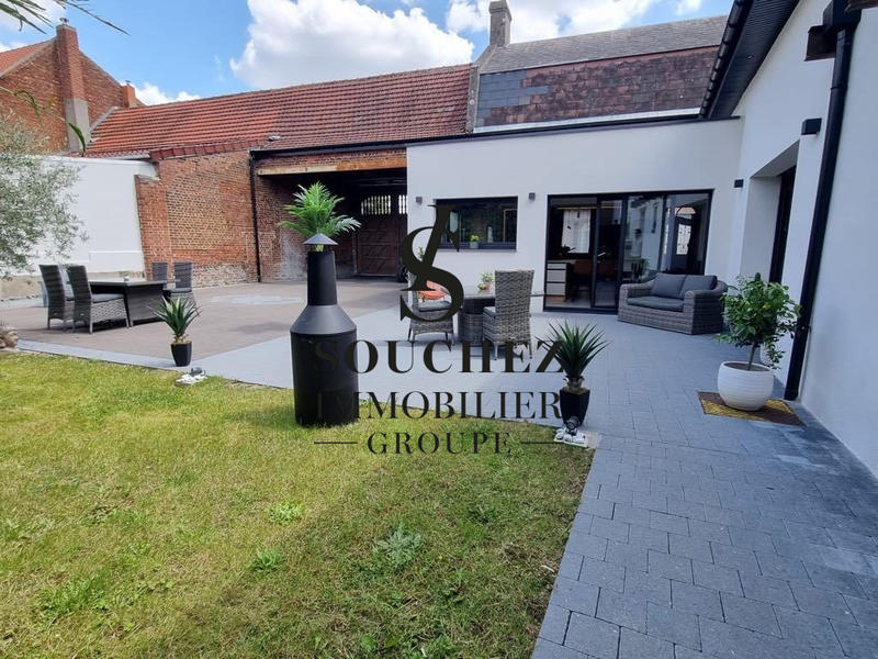 Maison - 188 m² - 7 pièces