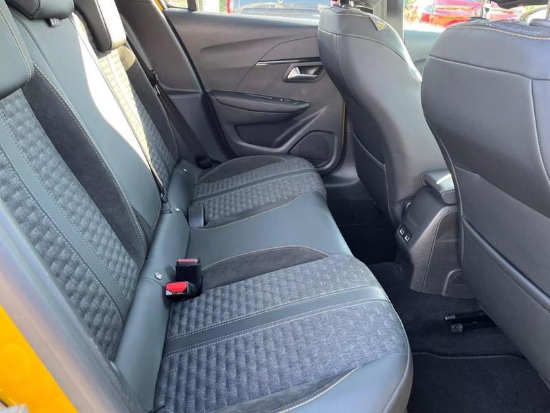 Peugeot 208 BlueHDi 100 s&amp;S Bvm6 Roadtrip