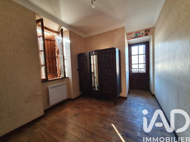 Maison - 172 m² - 9 pièces