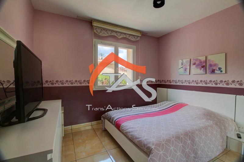 Maison - 137 m² - 5 pièces