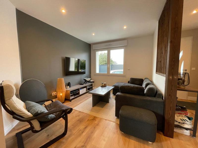 Maison - 100 m² - 4 pièces