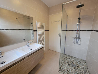 Maison - 89 m² - 5 pièces