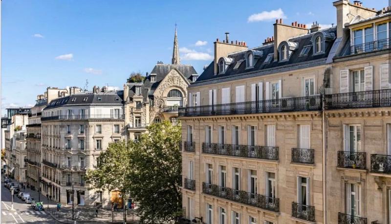 Appartement - 261 m² - 5 pièces