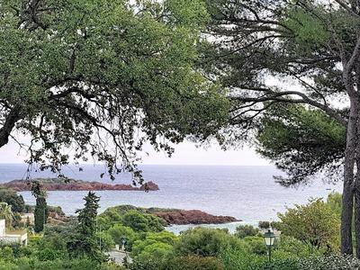 Maison - 61 m² - 2 pièces