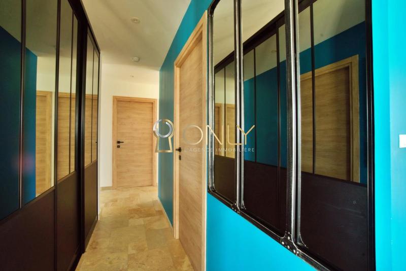 Maison - 168 m² - 6 pièces