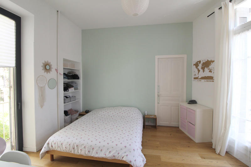 Maison - 248 m² - 9 pièces