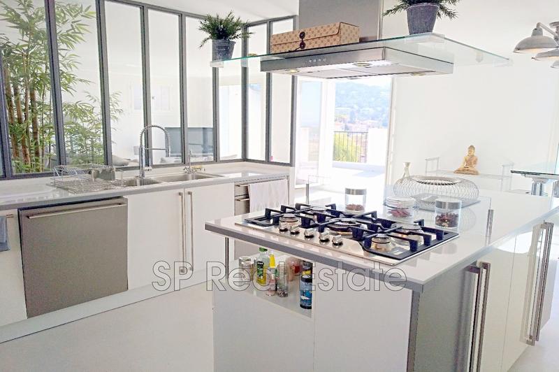 Maison de village - 255 m² - 6 pièces