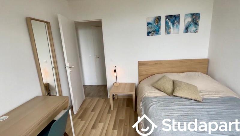 Chambre - 10 m² - 1 pièce