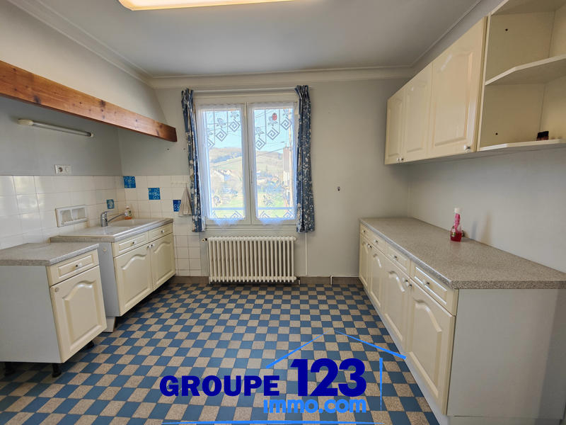 Maison - 67 m² - 5 pièces
