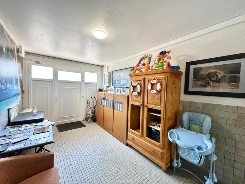 Maison - 200 m² - 8 pièces