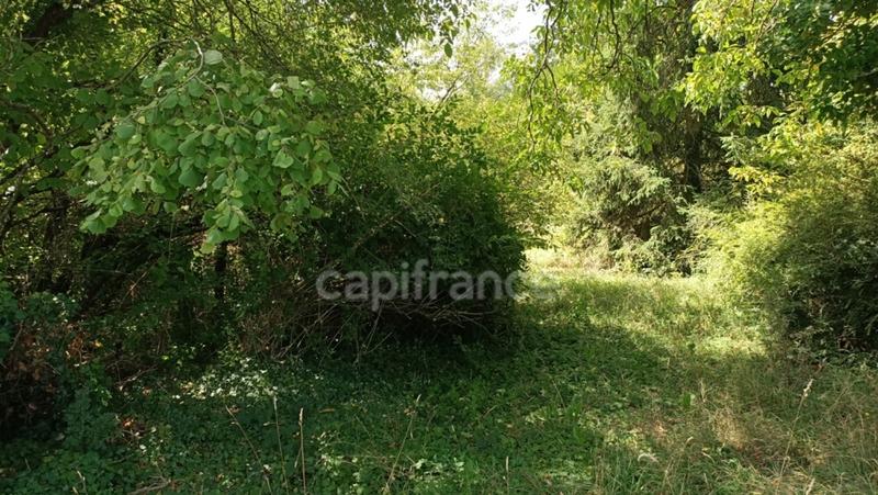 Terrain constructible - 836 m²