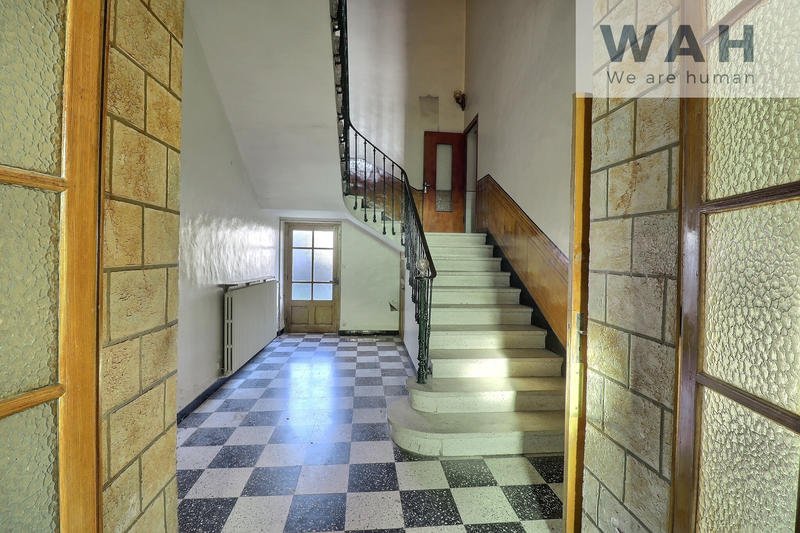 Maison - 163 m² - 7 pièces