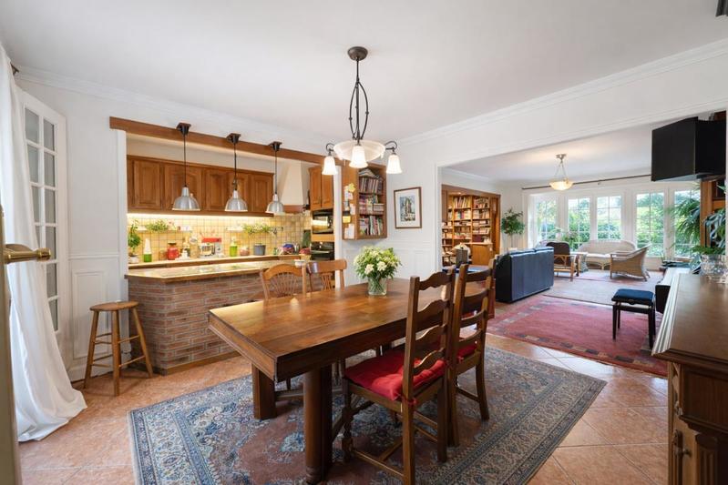 Pavillon - 192 m² - 5 pièces