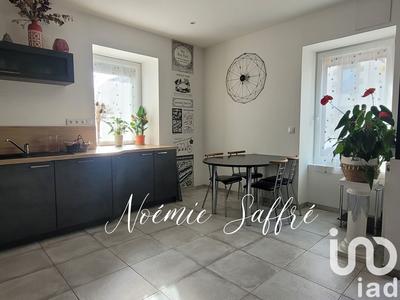 Maison - 104 m² - 5 pièces