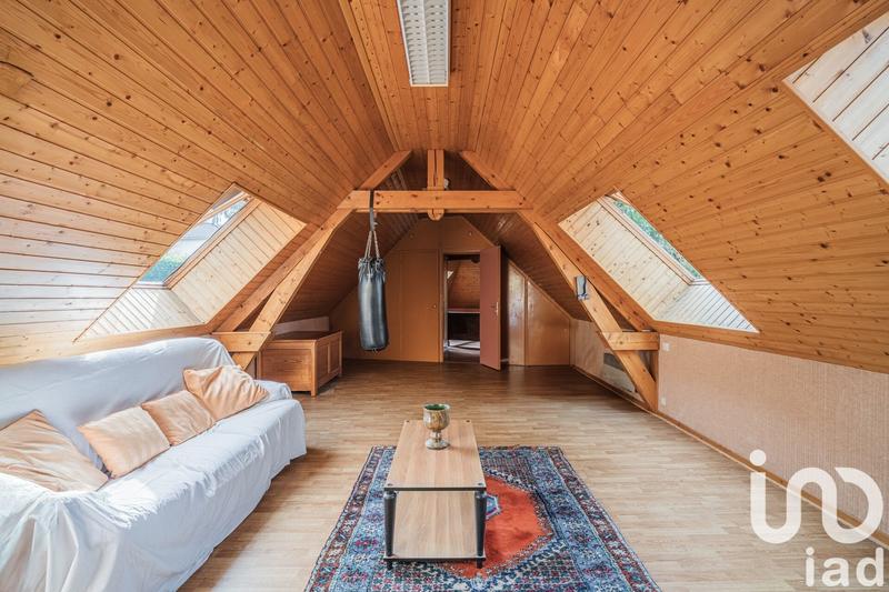 Maison - 216 m² - 5 pièces