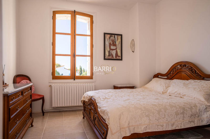 Maison - 224 m² - 7 pièces