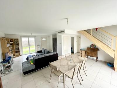 Maison - 147 m² - 6 pièces