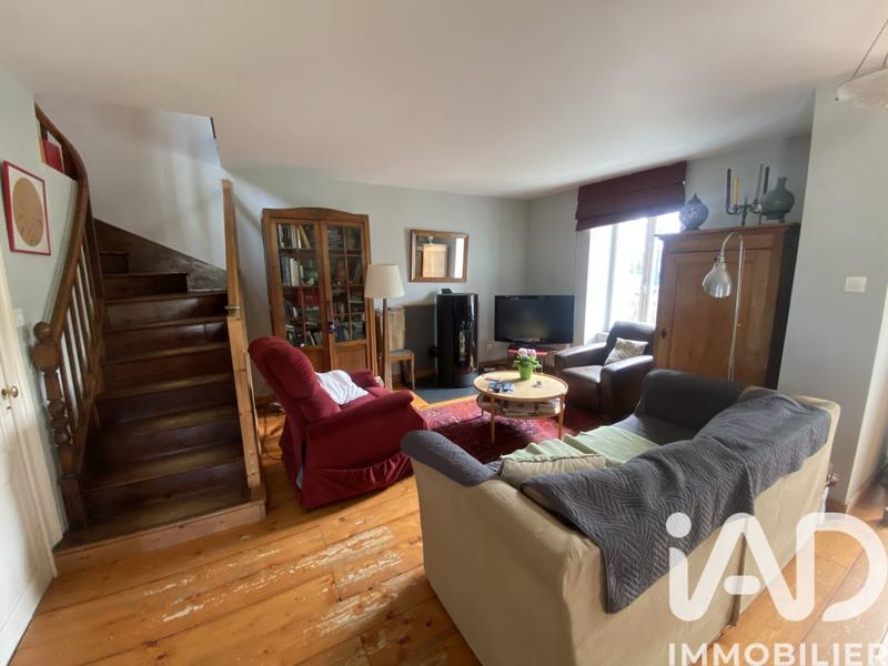 Maison de village - 90 m² - 3 pièces