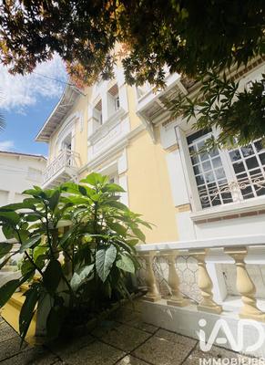 Maison de ville - 158 m² - 6 pièces