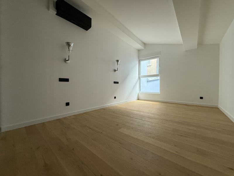 Maison contemporaine - 161 m² - 6 pièces