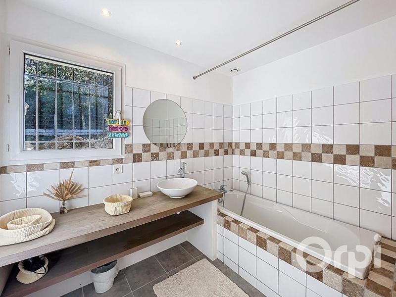 Villa - 105 m² - 4 pièces