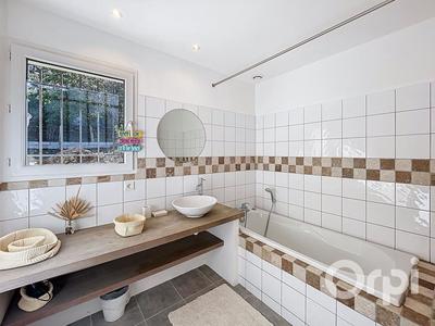 Villa - 105 m² - 4 pièces