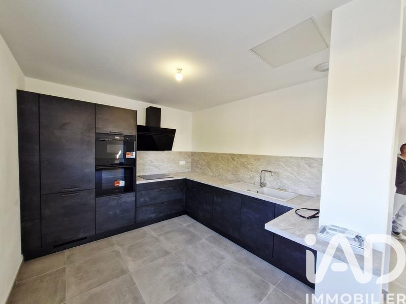 Maison - 142 m² - 5 pièces