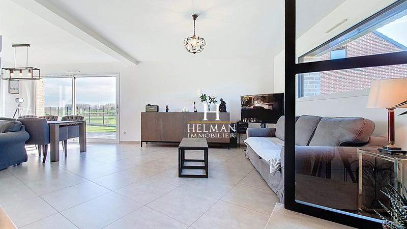 Maison - 130 m² - 4 pièces