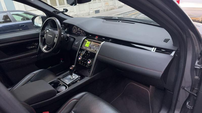 Land Rover Discovery Sport 2.0 Td4 180 Mhev Bva9 R-Dynamic se - 7 places Entretien constructeur