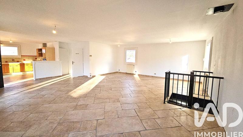 Maison - 158 m² - 5 pièces