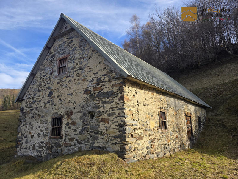 Maison ancienne - 85 m² - 2 pièces