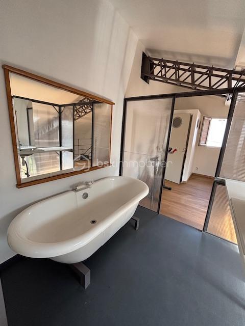 Maison en pierre - 120 m² - 4 pièces