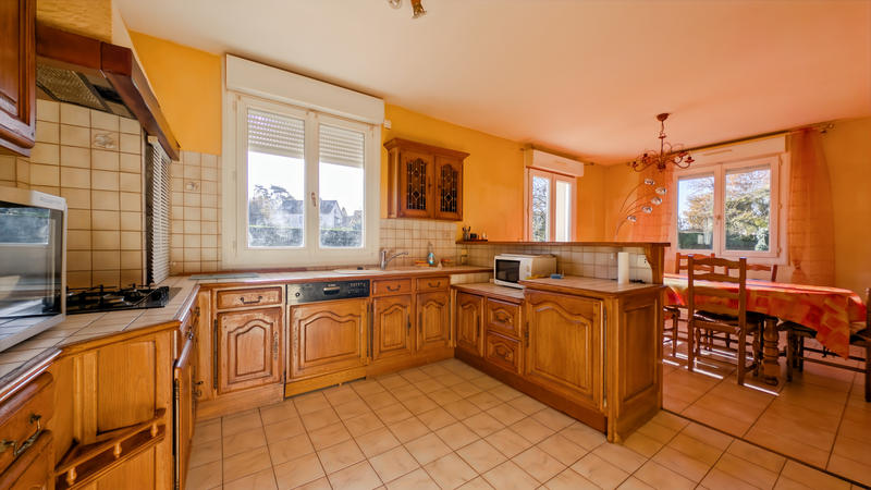 Maison - 103 m² - 5 pièces